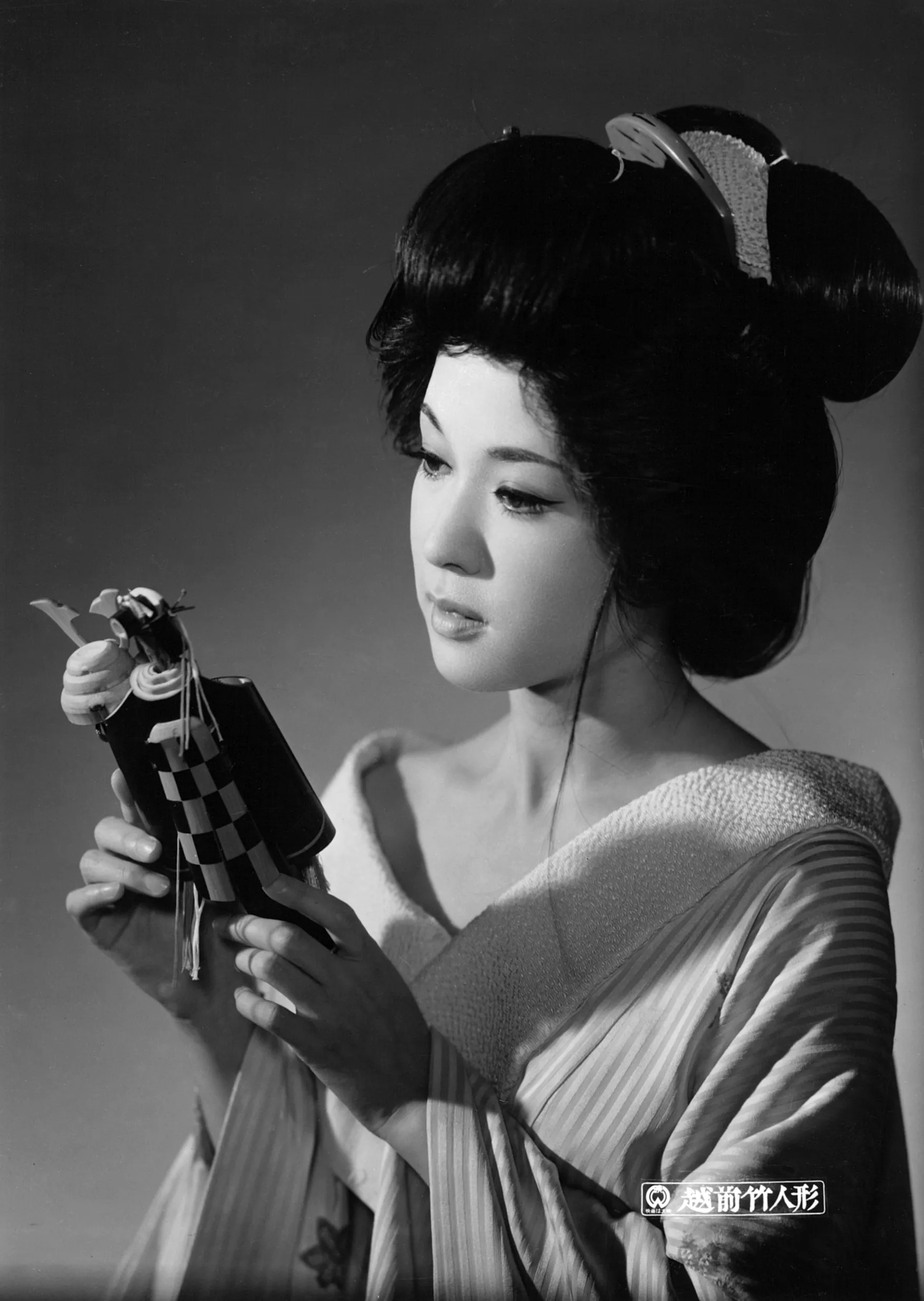 『越前竹人形』